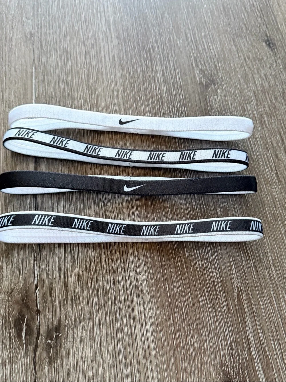 Nike Black and White Slim Athletic Headbands - Pack of 4
